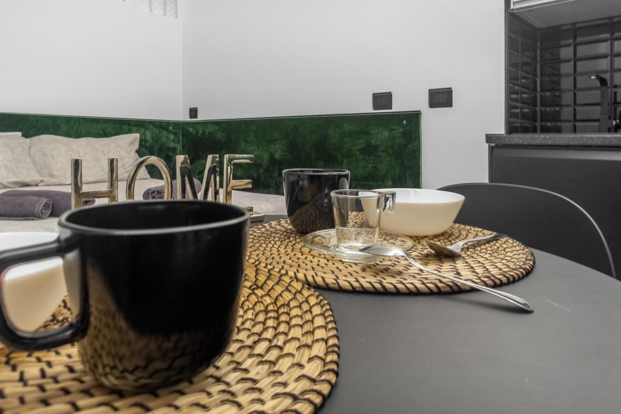 Pag60 -Crescenzago-Luxury Green House Mediolan Zewnętrze zdjęcie